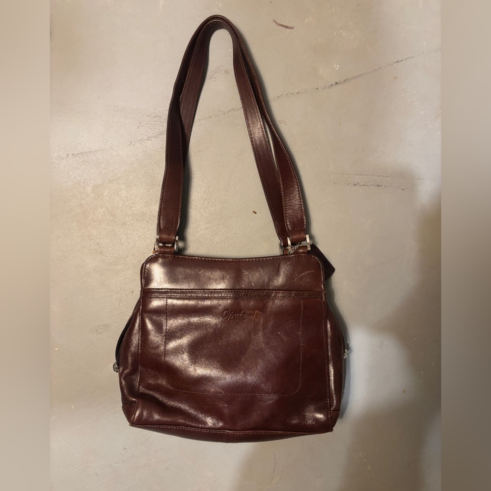 Smooth Dark Brown Leather Shoulder Bag with Adjustable Straps